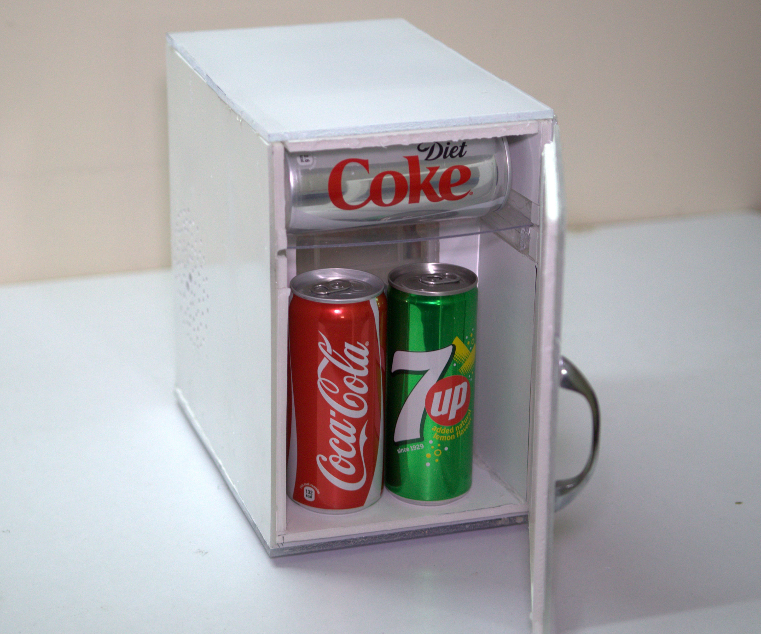 Mini fridge 12V do it yourself Mini fridge 12V do it yourself